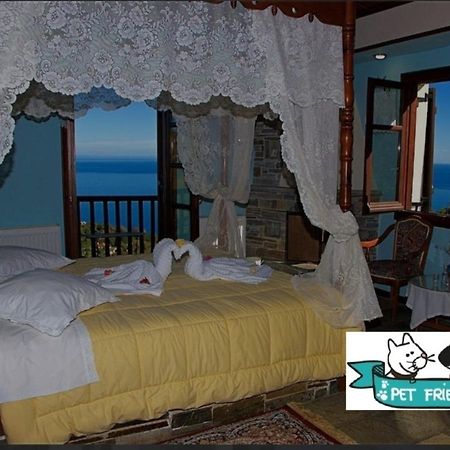 Diogenis Hotel تساغارادا المظهر الخارجي الصورة